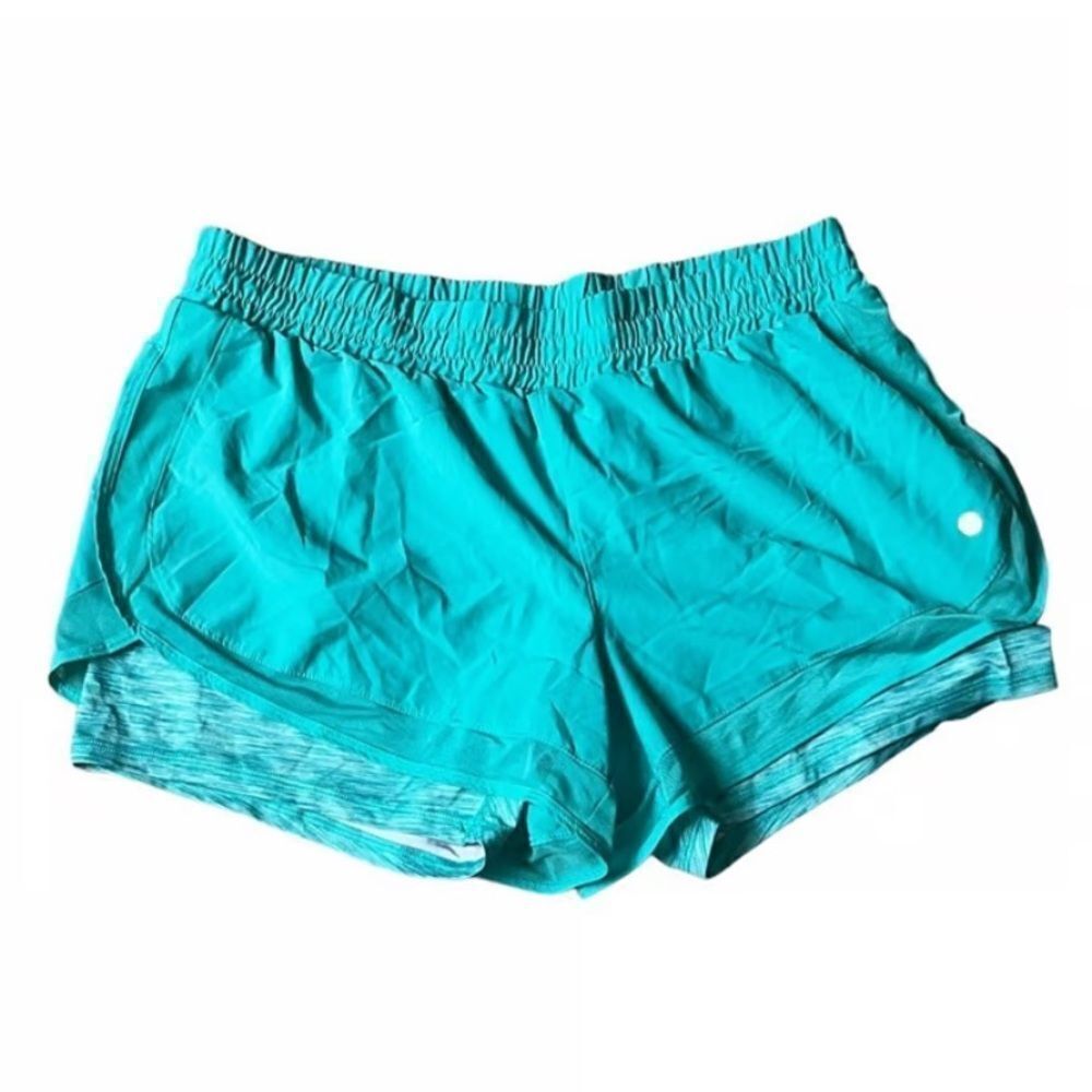 Avía Women’s Shorts Size L (12-14)